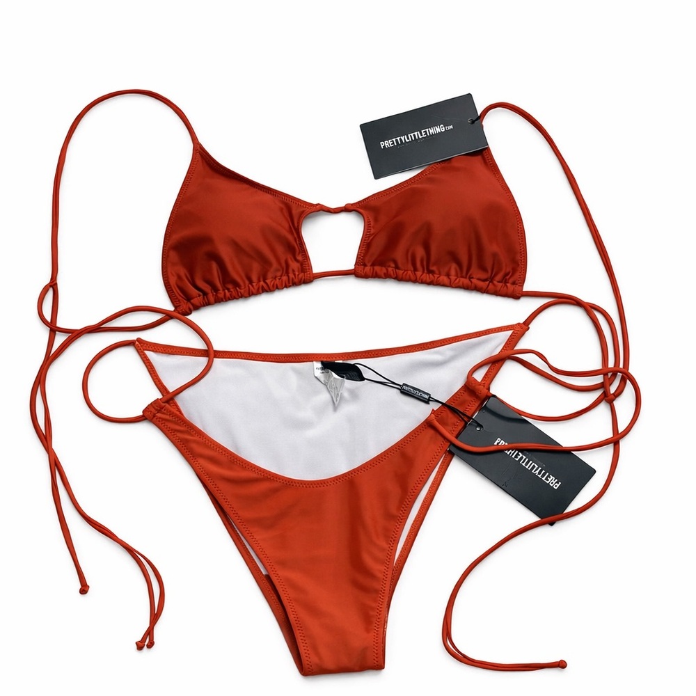 PrettyLittleThing Rust Orange Bikini Set, top & bottom are not the same shade